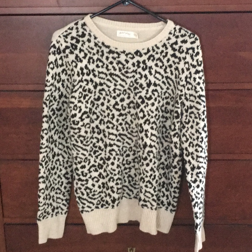 Faded Glory leopard print sweater, NWOT